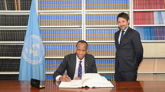 Ambassador Kelver Darroux, Chargé d'Affaires, Permanent Mission of the Commonwealth of Dominica to the United Nations Office signs CTBT (20 May 2022)