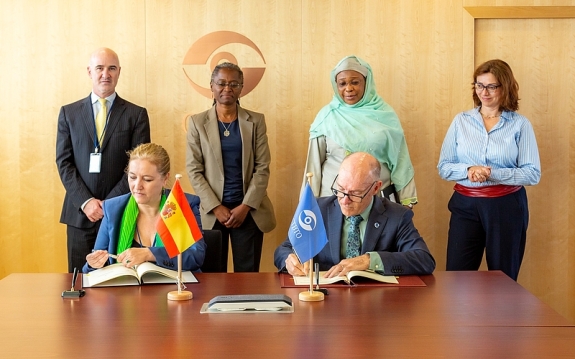 Floyd, Ambassador Villar and IDC Director, Mindaoudou Souley Zeinabou at signature ceremony