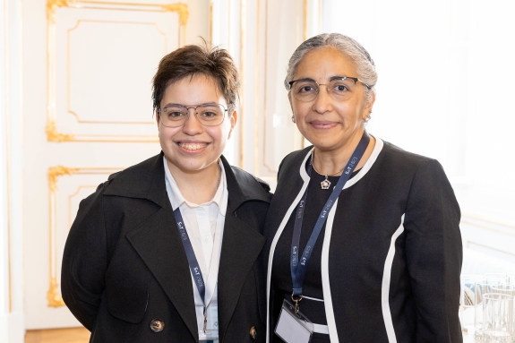 Xyoli Perez Campos (right), IMS Director with former mentee Alinne Olvera Martínez (left) at CTBTO Science and Technology Conference 2023