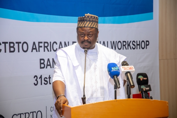 Charles Oko, CTBTO Senior External Relations Officer, facilitating opening session