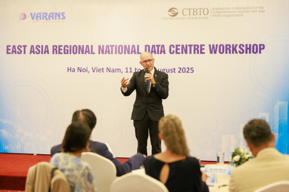 Floyd speaking during opening of workshop  
