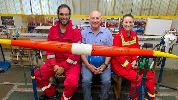 Final cable joint, CTBTO and contractor representatives onboard CS Teneo 