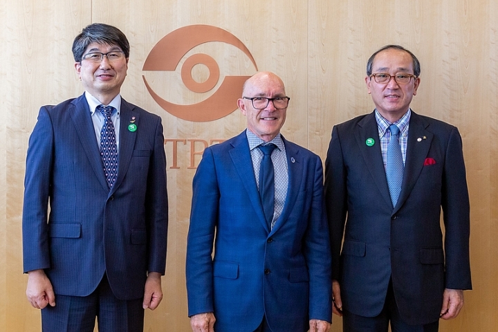CTBTO Executive Secretary Floyd meets Mayor of Nagasaki, Tomihisa Taue and Mayor of Hiroshima, Kazumi Matsui